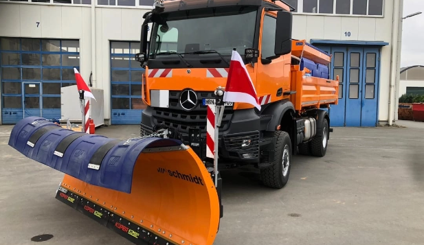 Raiffeisen Hildburghausen Schneepflug